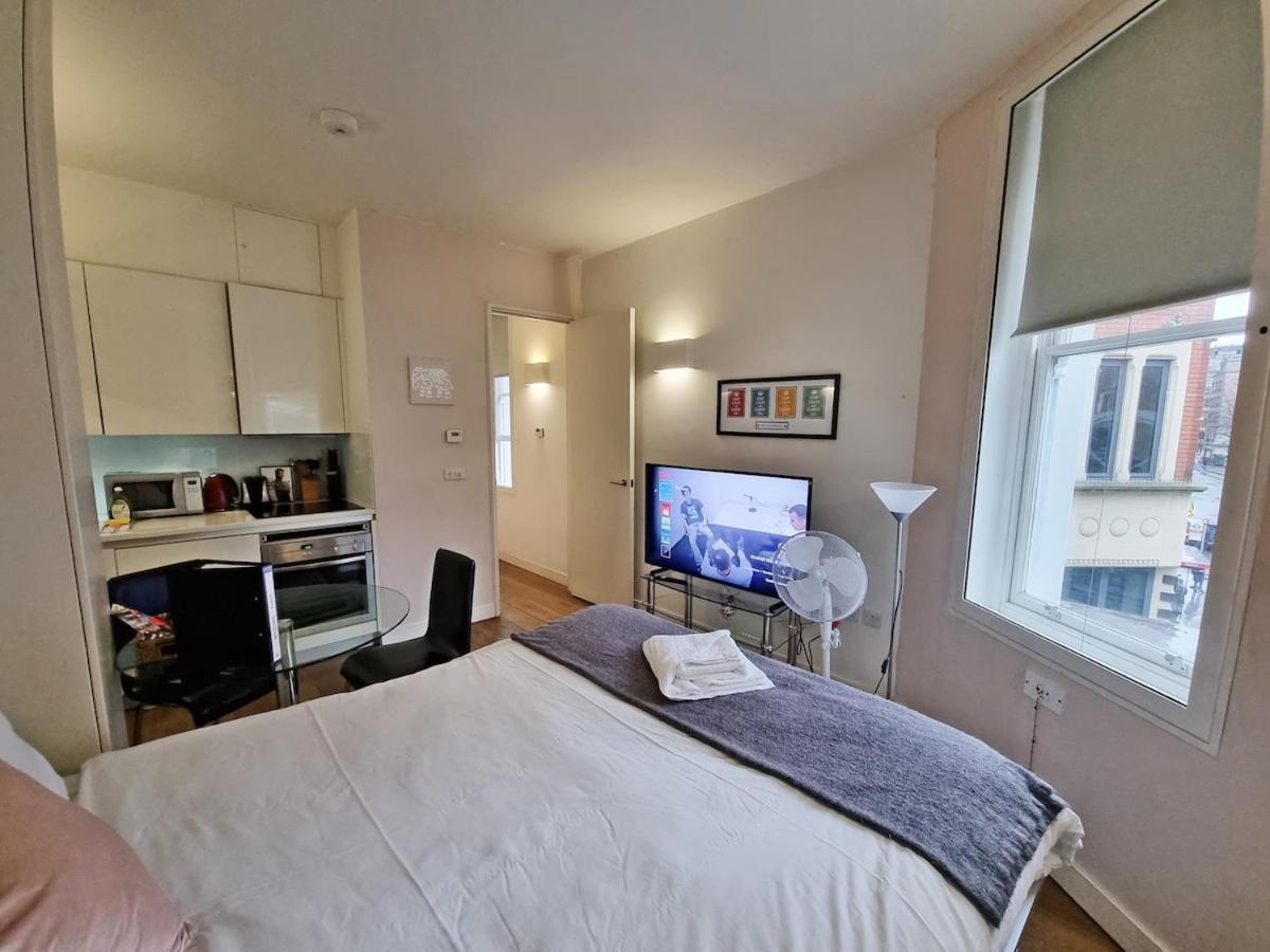 Appartamento Cosy Right At Liverpool Street Station!